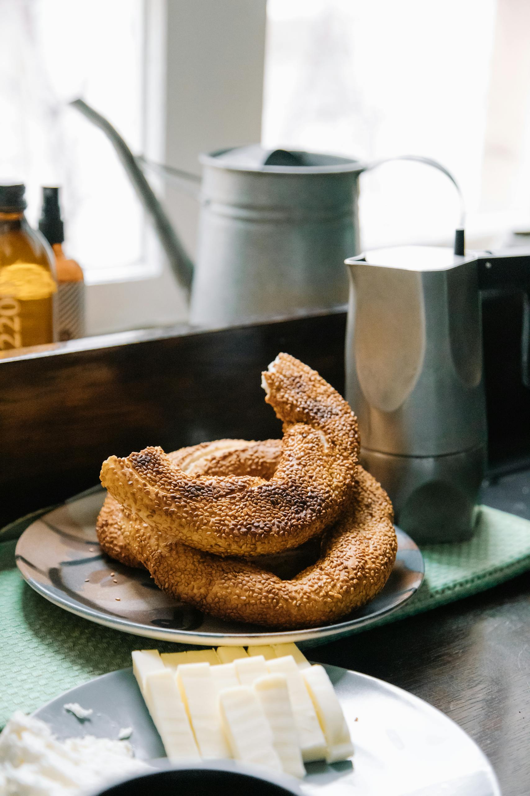 Close-up of a traditional Turkish breakfast featuring simit and cheese, perfect for a cozy morning in Istanbul.